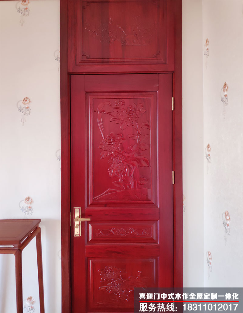 高端大气的朱红色实木单扇门图片